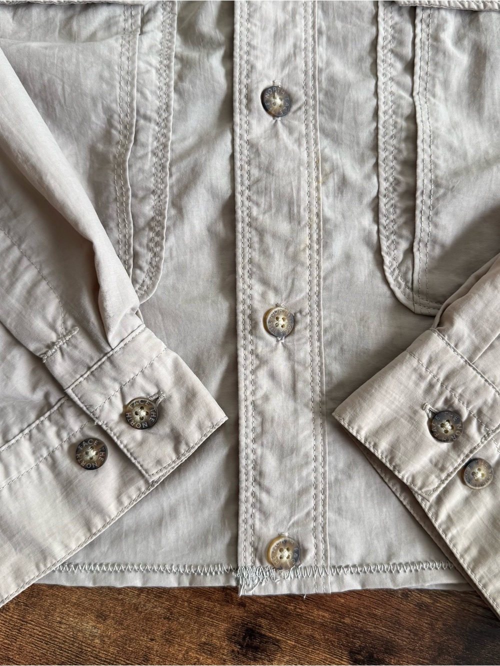 Vintage 90s 2000s Cropped The North Face Nylon Button Down Shirt ~ Size XL - Picture 6 of 9